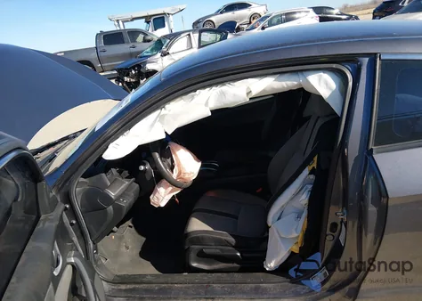 2018 Honda Civic Lx from USA, damaged, VIN 2HGFC4B52JH305368